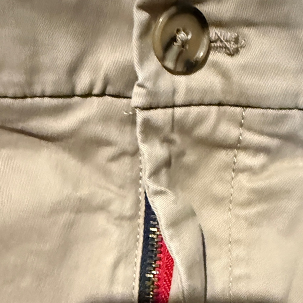 Tommy Hilfiger Khaki Flat Front Men Shorts - Picture 3 of 7